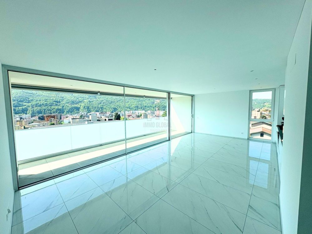 DESING, LUCE NATURALE E CONFORT MODERNO -  Bild 1