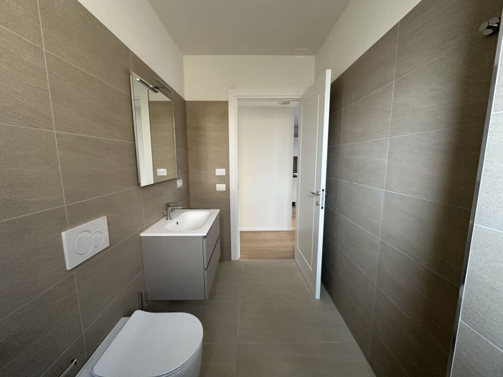 Modernes Zweizimmerapartment mit großem Garten -  Bild 9
