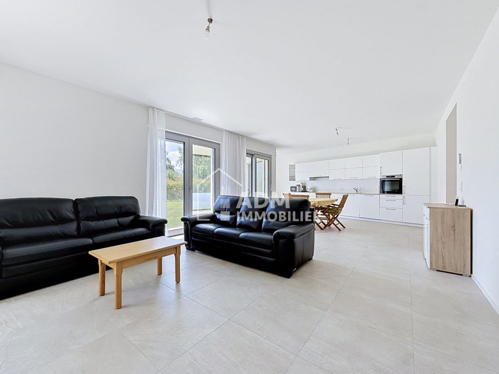 Saillon,  appartement 4.5 pièces rez avec jardin privatif de 243 m2 - Pièce à vivre