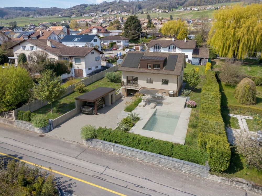 Villa individuelle rénovée avec piscine -  Bild 1