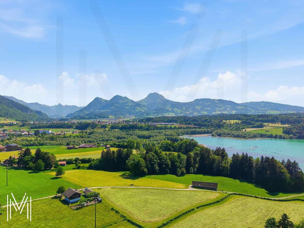 Neue Vermarktung von 4 Wohnungen in einem kleinen Gebäude in PPE - Ausblick und Lage außergewöhnlich -  Bild 7