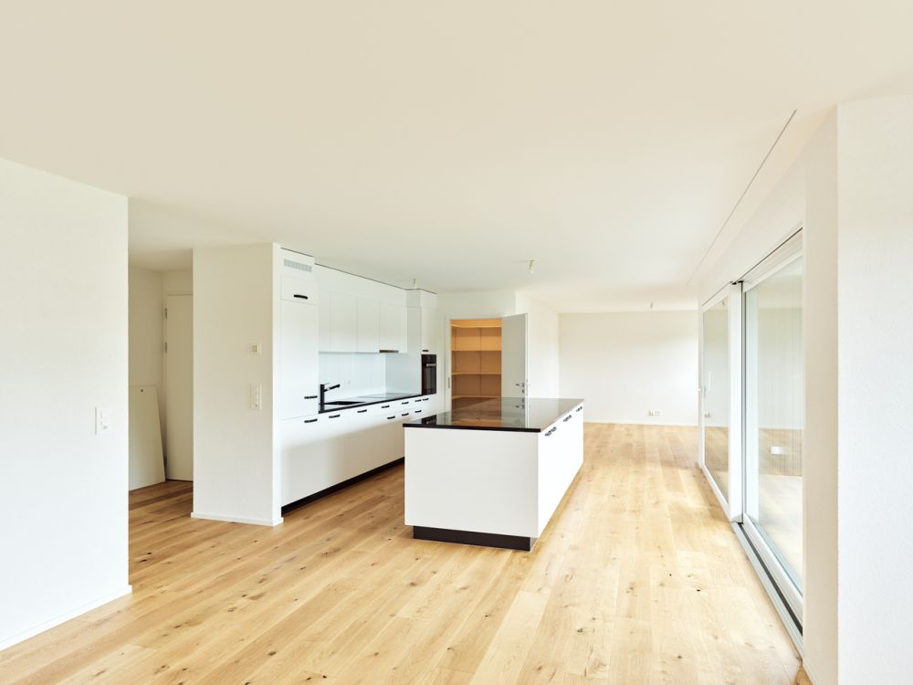 Geräumige 5.5-Zimmer-Neubauwohnung mit großem Balkon -  Bild 1
