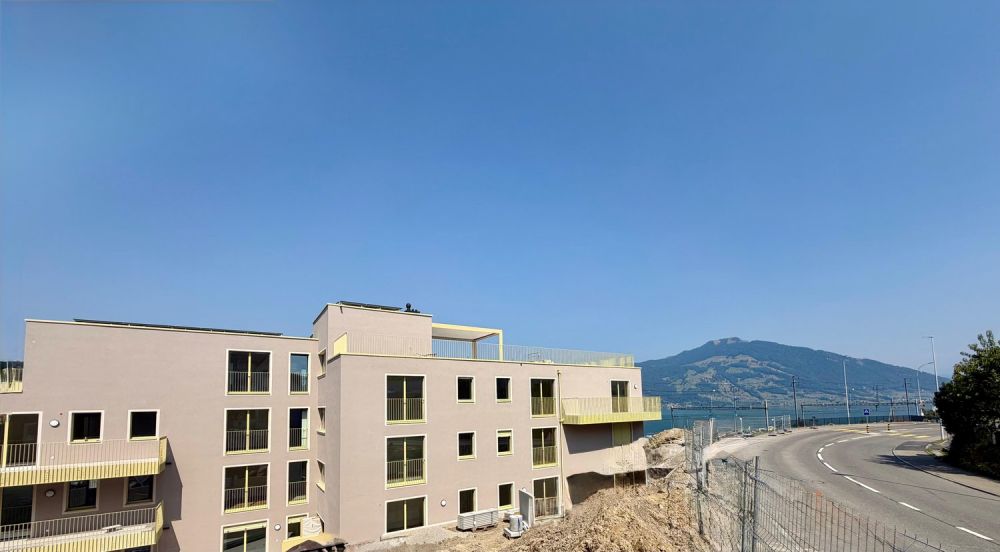 Exklusives Attika-Juwel: Panoramablick über den Zugersee in seiner schönsten Form -  Bild 6