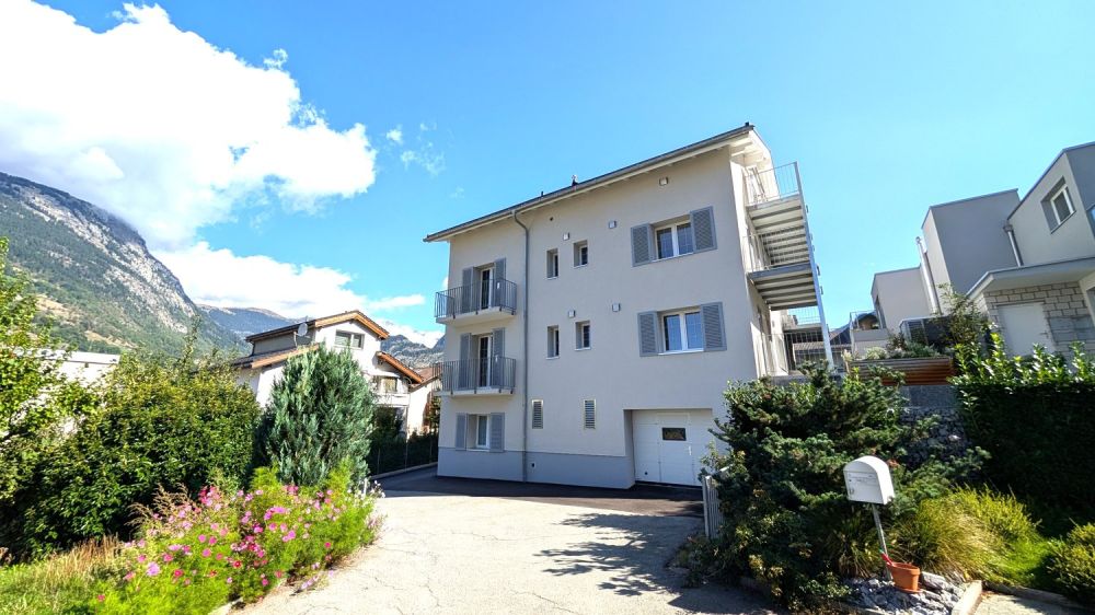 Zentrumsnahe 2.5-Zimmer-Dachwohnung in Brig-Glis - Bild 3