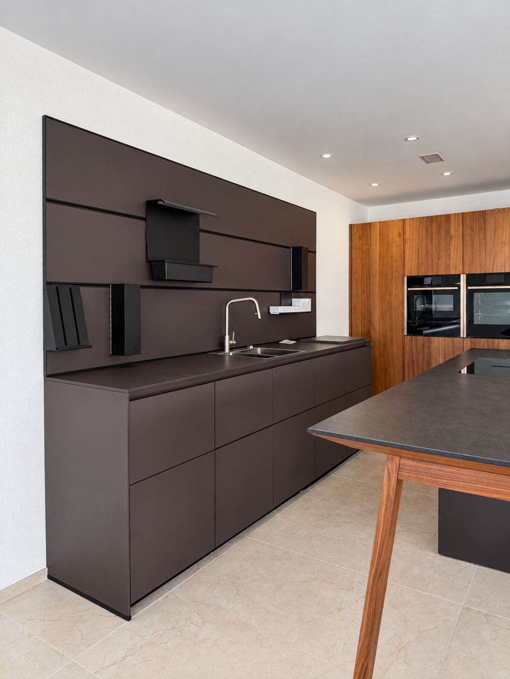 Exklusive 4.5-Zimmer-Terrassenwohnung mit Weitsicht und ultraluxuriösem Ausbau -  Bild 5
