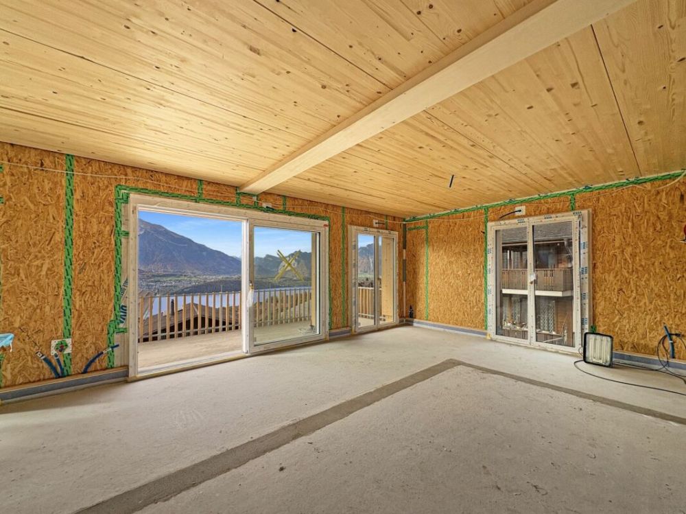 Neubau im Chaletstil, freistehend, modern und mit attraktiver Sicht über den Thunersee in Richtung Niesen und Thun - Bild 6