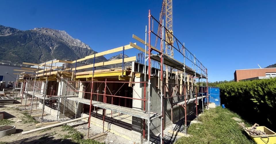 Villa d'angle exclusive dans le Valais ensoleillé - Confort et innovat - Maison contiguë 4.5 pièces - image - 4