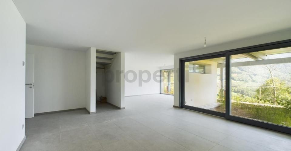 Moderna villa da 7.5 locali con vista panoramica ad Acquarossa - Val Blenio - Villa 7.5 pièces - image - 12
