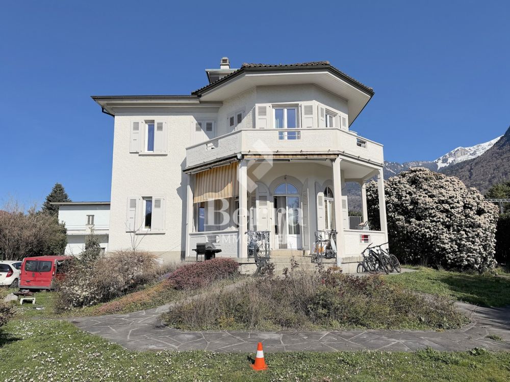 Immeuble rénové de 3 appartements - potentiel de développement -  Bild 2