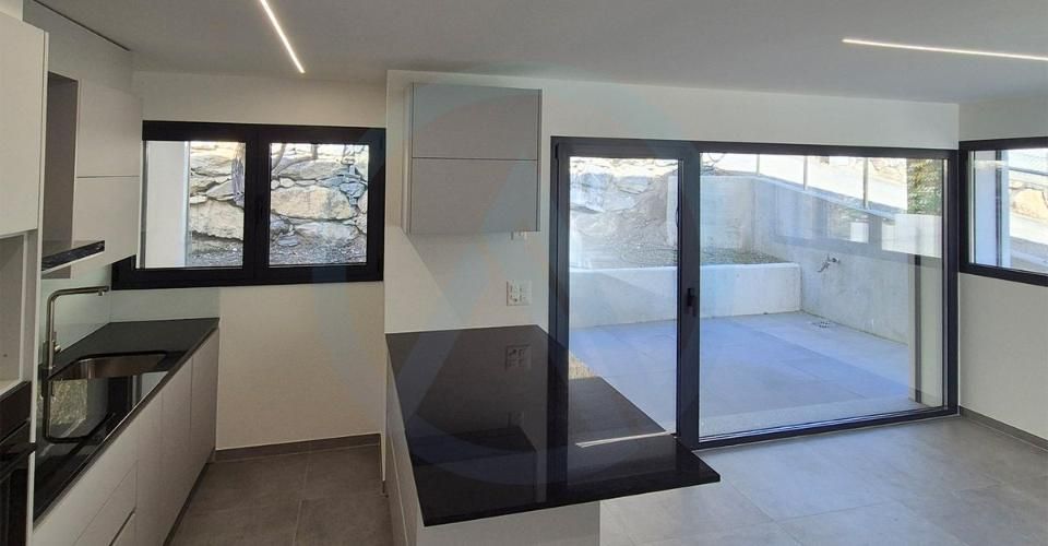 Superbe appartement neuf avec une vue sur les montagnes dans les hauteurs de Sion - Duplex 4.5 pièces - image - 3