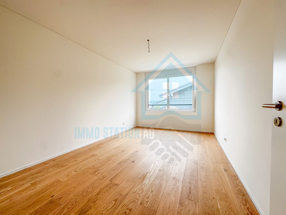 Neubau in Muhen - Ihr stilvolles Zuhause mit höchster Wohnqualität - Zimmer 1 (1.Obergeschoss)