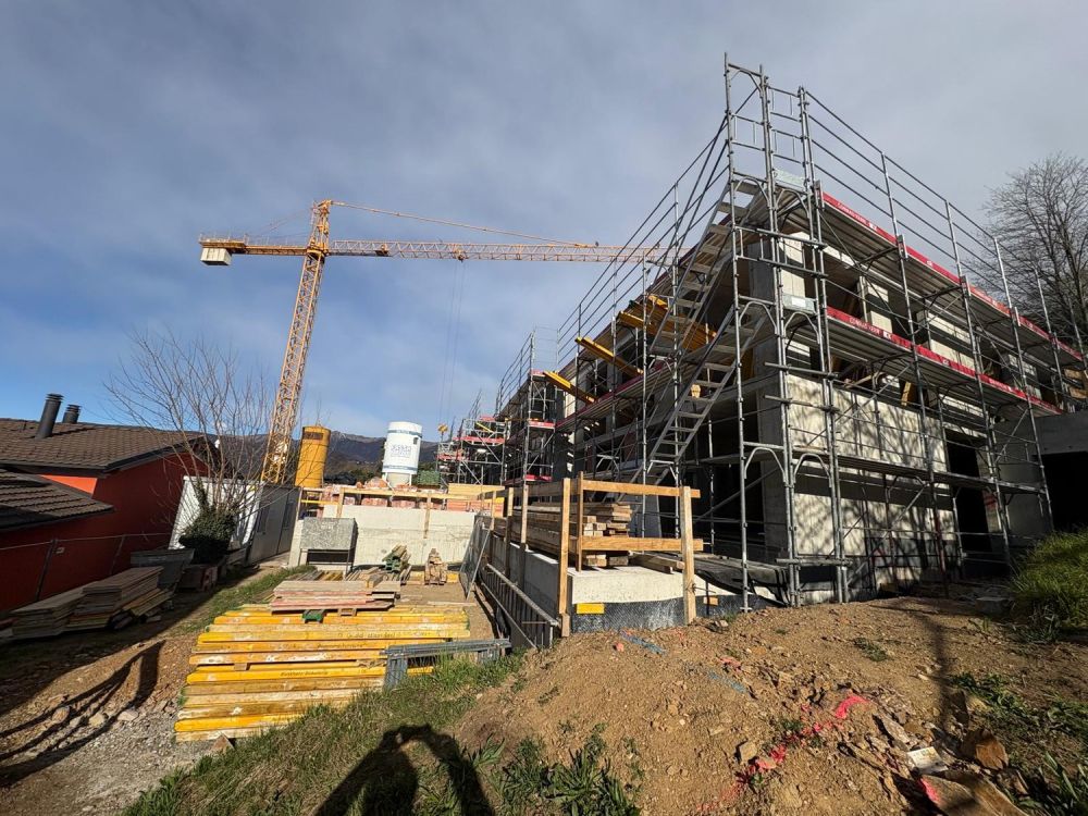 Residenza al Vigneto – ULTIMO ATTICO VISTA LAGO - Design, confort e natura in armonia -  Bild 6