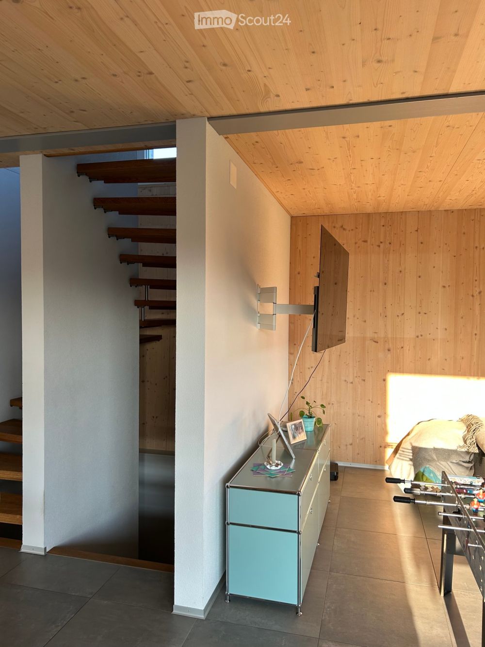 Freistehendes modernes Holzhaus in Erlach mit Seenähe -  Bild 13