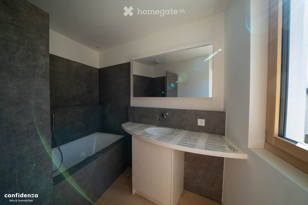 Exklusives Neubau-EFH mit Panorama in Scuol – Erstwohnsitz in Top-Hanglage -  Bild 9