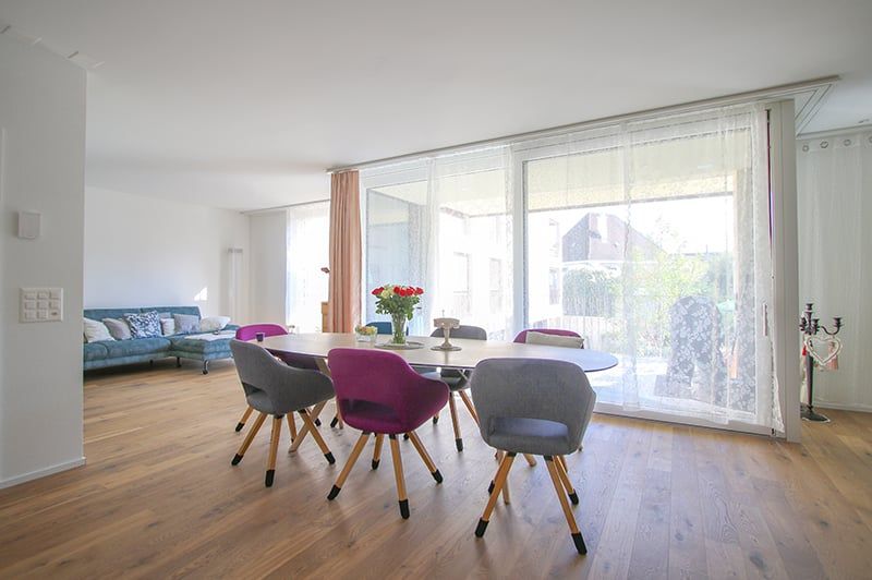 Neuwertige 4.5-Zimmerwohnung im Zentrum von Thun - Bild 1