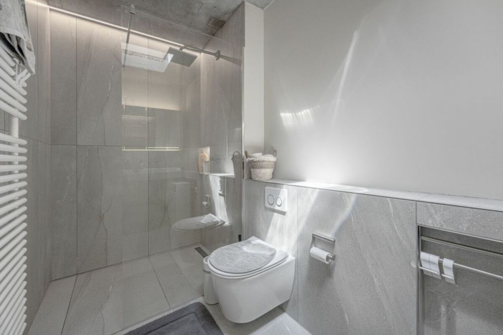 4.5-Zimmer-Reiheneckhaus mit unverbaubarer Seesicht -  Bild 8