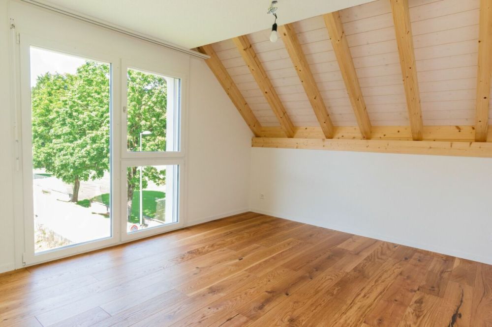 Grosszügige Dachwohnung mit Galerie! - Bild 4