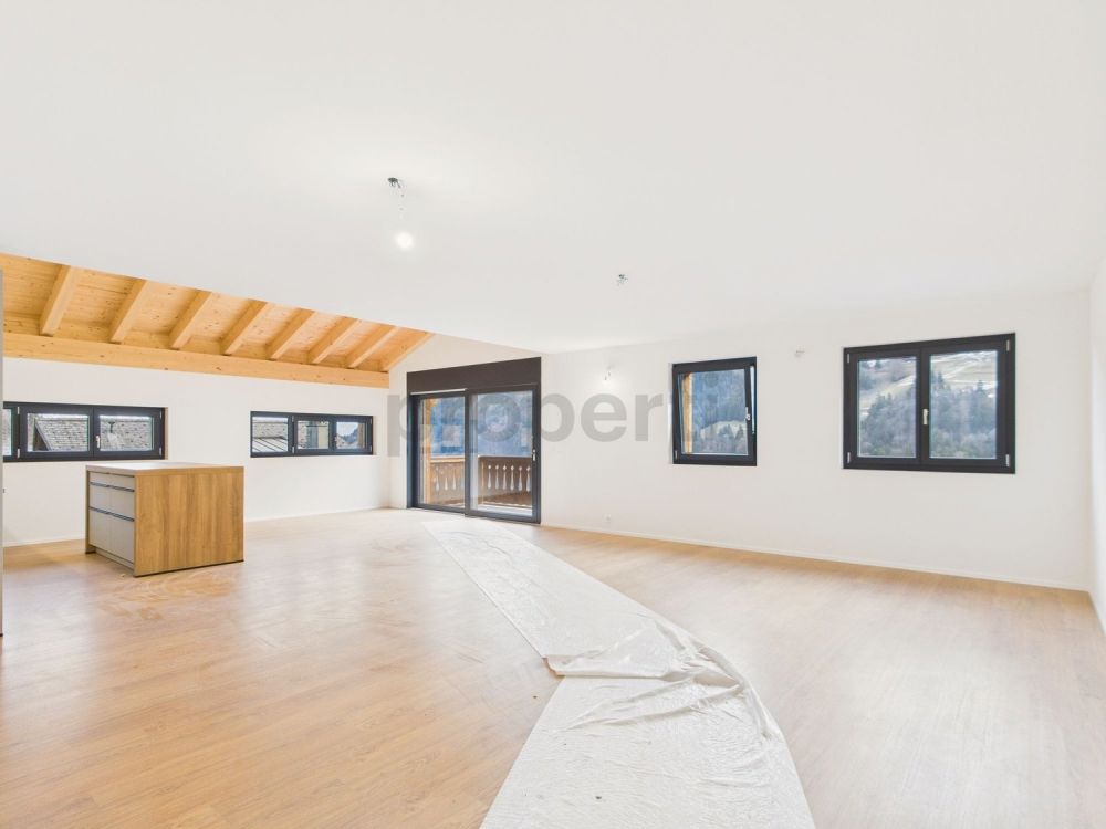 Superbe 4.5 pièces neuf avec une vue imprenable sur les montagnes - Image 2