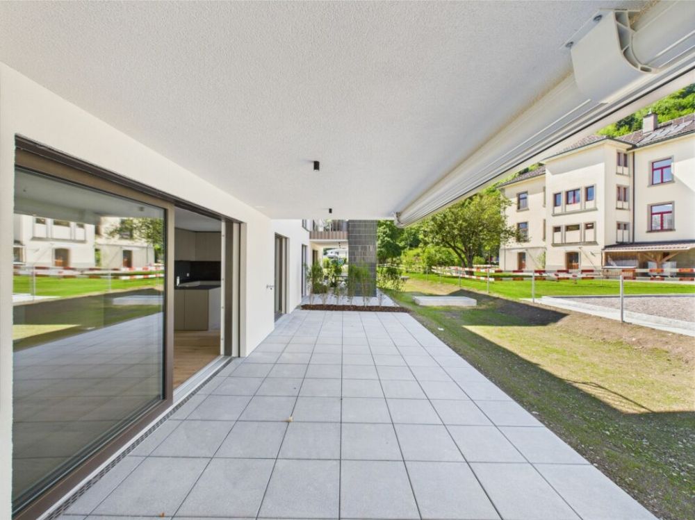 Neue 4.5-Zimmer Erdgeschoss Wohnung (C2) - Sitzplatz