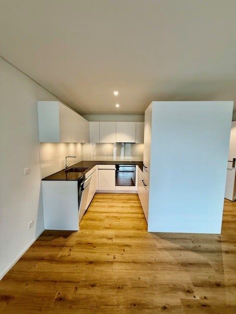 Moderne Wohnung im Herzen von Rapperswil SG - Bild 2