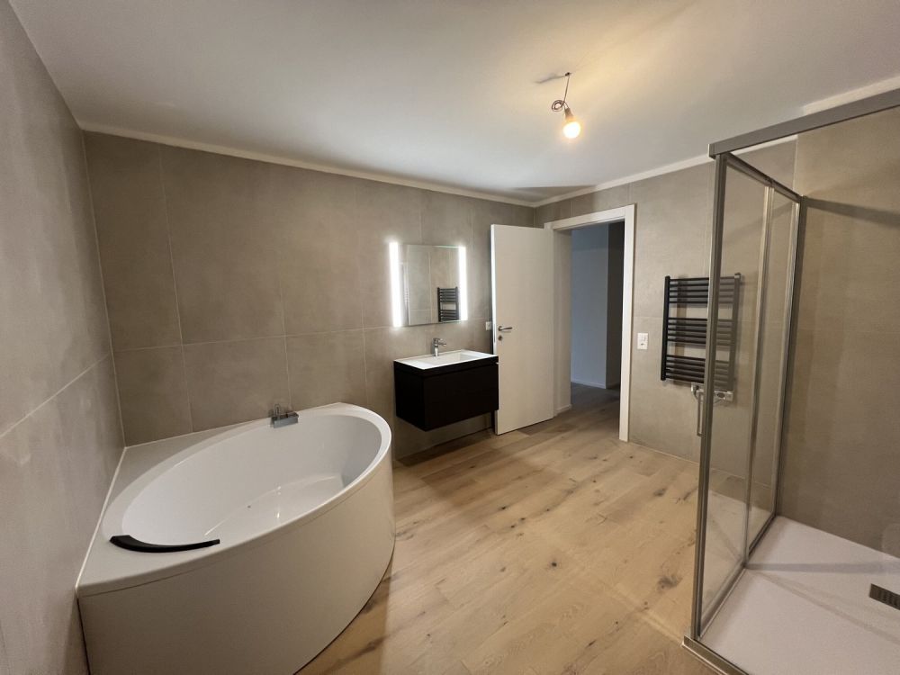 PRESTIGIOSA VILLA 5.5 CON VISTA PANORAMICA A BREGANZONA - Bild 7