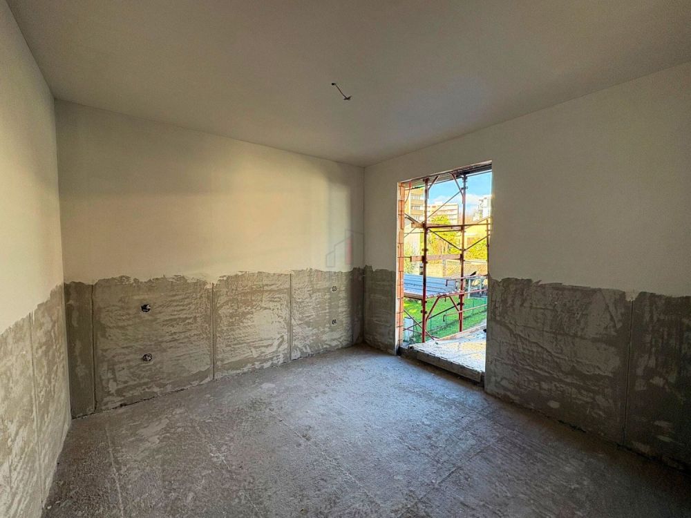 NUOVA FAMIGLIA CERCARSI - Bild 7