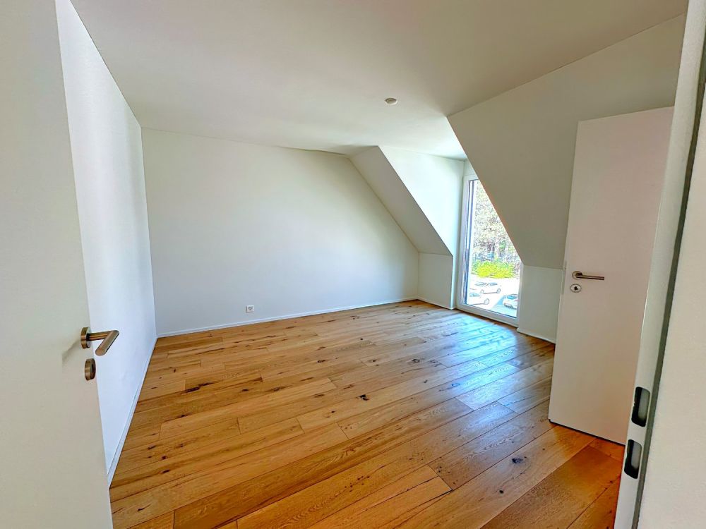 Neue 3.5-Zimmer-Wohnung mit Galerie! -  Bild 4