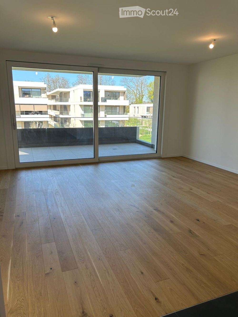 Prächtige neue Wohnung in einer gehobenen Residenz in Troinex -  Bild 3