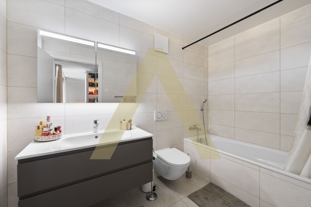 Helles Wohnung mit eleganter Ausstattung -  Bild 5