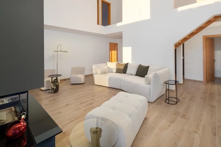 Chalet moderne à Crans-Montana avec vue imprenable -  Bild 4