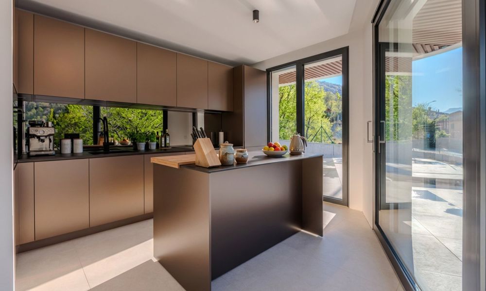 STUPENDA VILLA VISTA LAGO CON POSTO BARCA A BRUSINO ARSIZIO -  Bild 4
