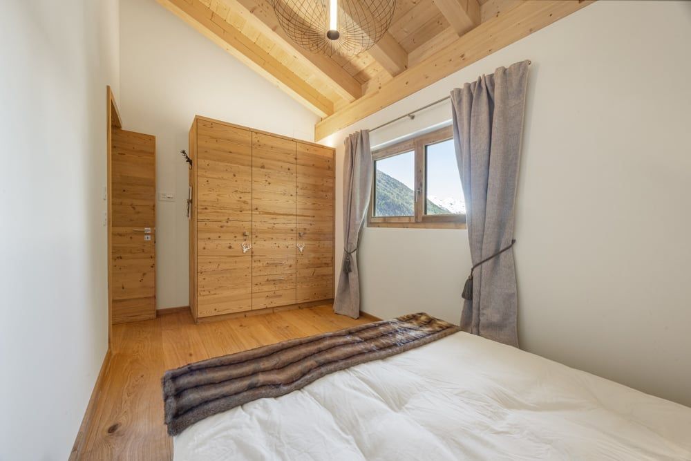 Luxus und Privatsphäre im Alpenstil, Erstbezug -  Bild 3