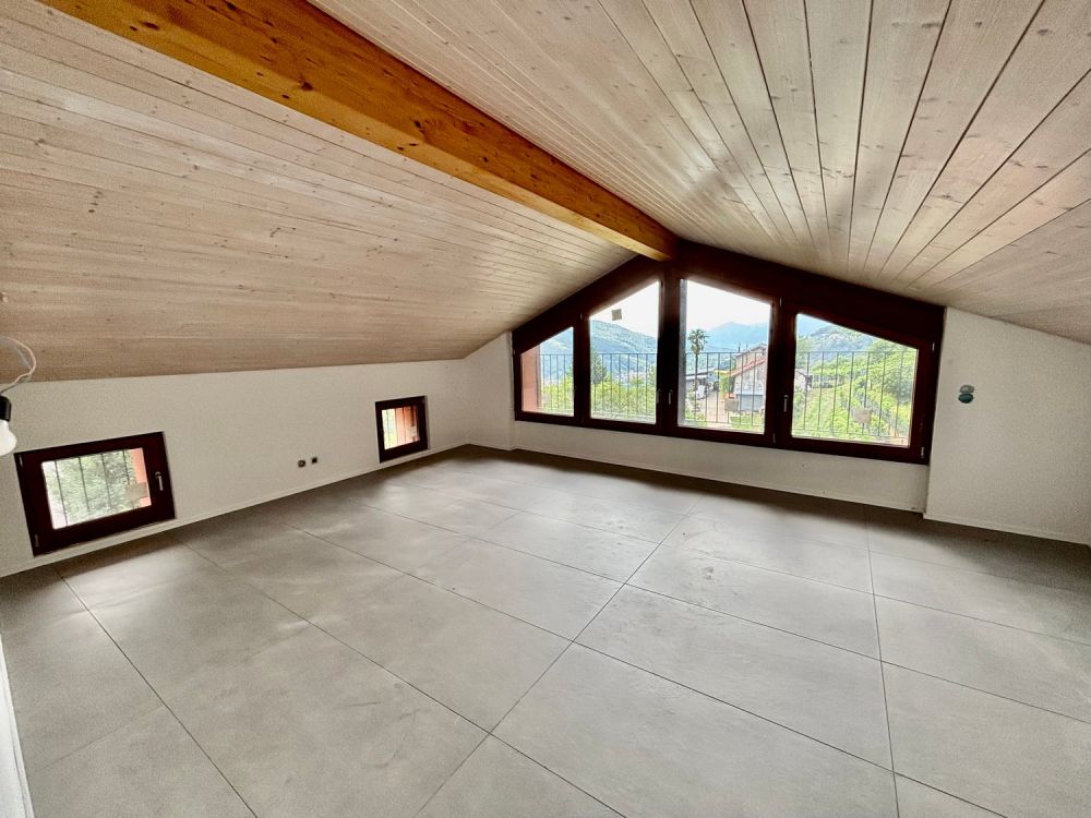 Spaziosa casa nuova con vista sul M. Rosa in contesto idilliaco -  Bild 7