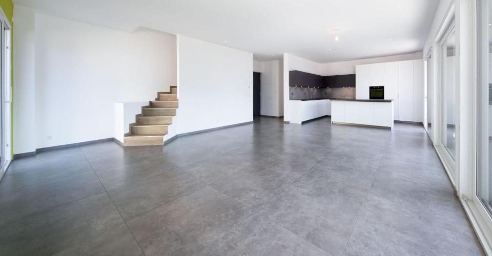 Villa neuve moderne et lumineuse - Villa 5 pièces - image - 1