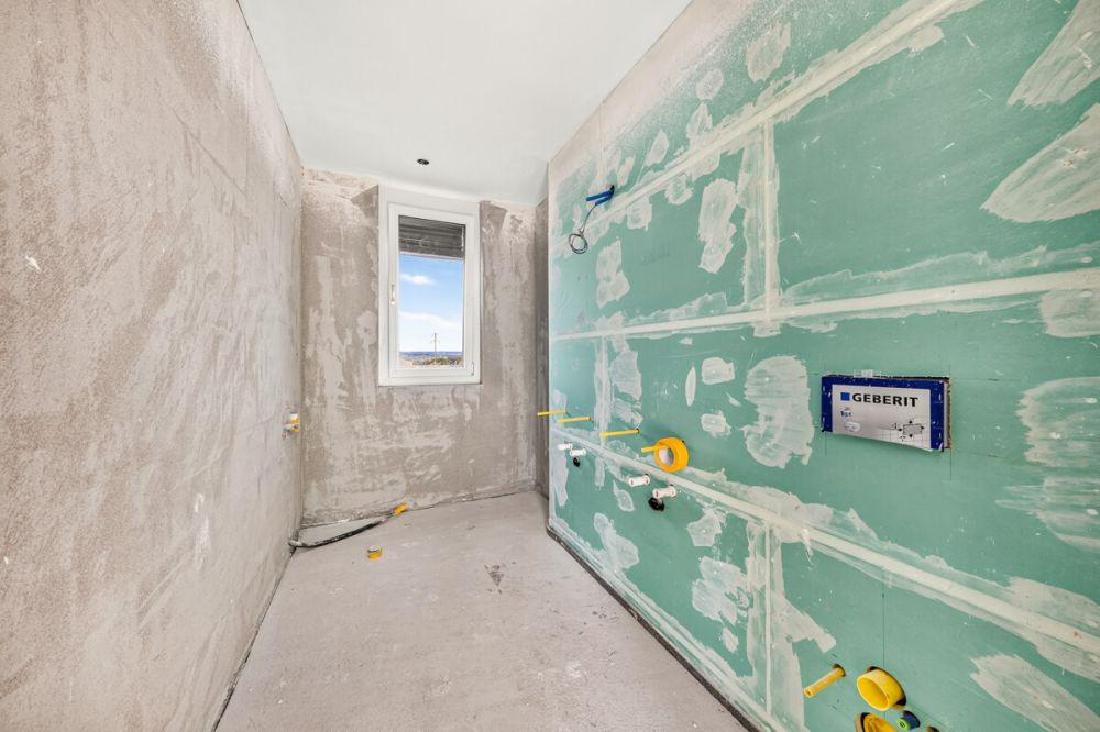 Modernes Reihenmittelhaus mit hohem Wohnkomfort - Badezimmer DG im Rohbau