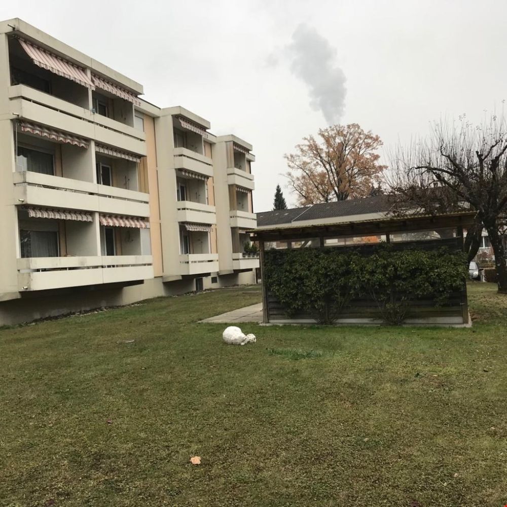Total sanierte 3.5 Zimmerwohnung an zentraler Lage -  Bild 1