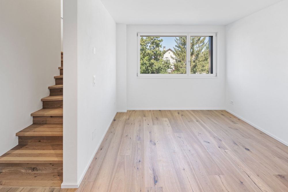 Exklusiver 5.5-Zimmer-Hausteil mit modernem Wohnkonzept - Büro 1. OG