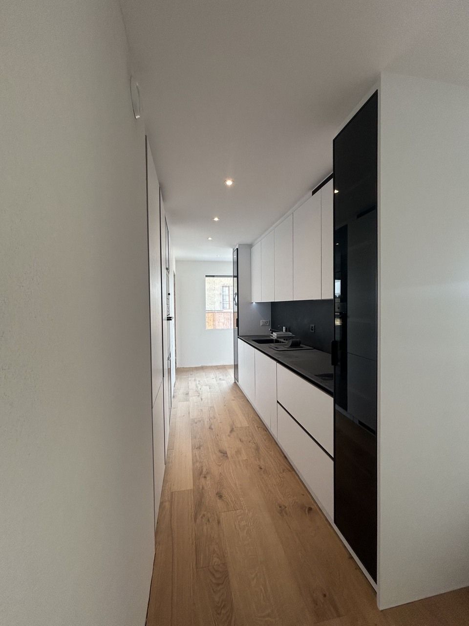 CORCELLES A VENDRE VILLA CONTIGÜE DE 5,5 PCES DISPONIBLE DE SUITE -  Bild 9