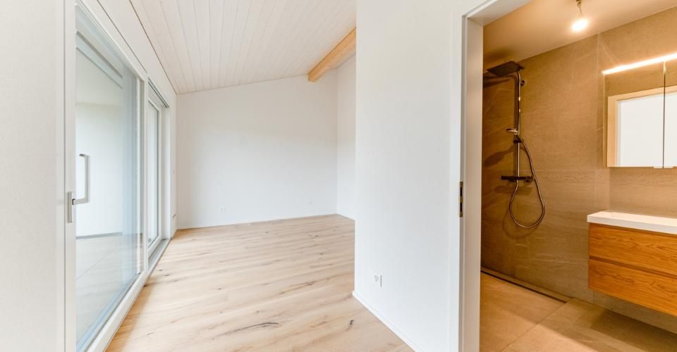 À VENDRE – Magnifique villa contemporaine à Villariaz - Maison contiguë 4.5 pièces - image - 8