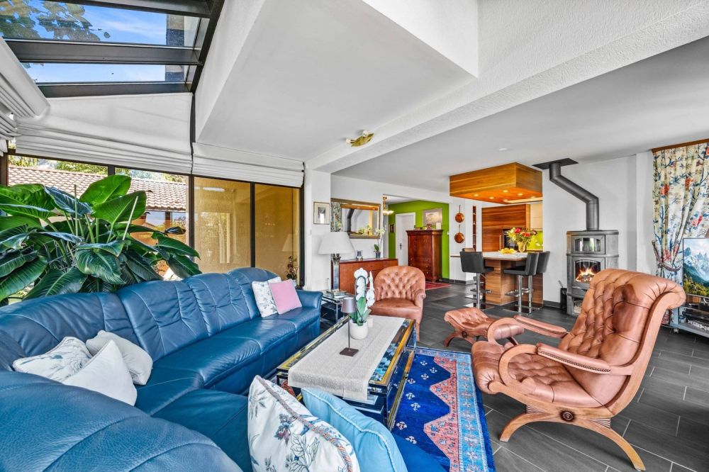 Prächtige Semi-Detaché-Villa mit großem landschaftlich gestaltetem Garten. Liebe auf den ersten Blick! -  Bild 5