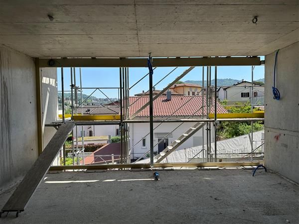 Vacallo: Reihenhaus mit 4.5 Zimmern - Camera
