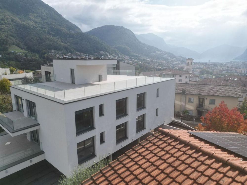 Residenza Rhose, attico 5.5 locali, Canobbio -  Bild 2