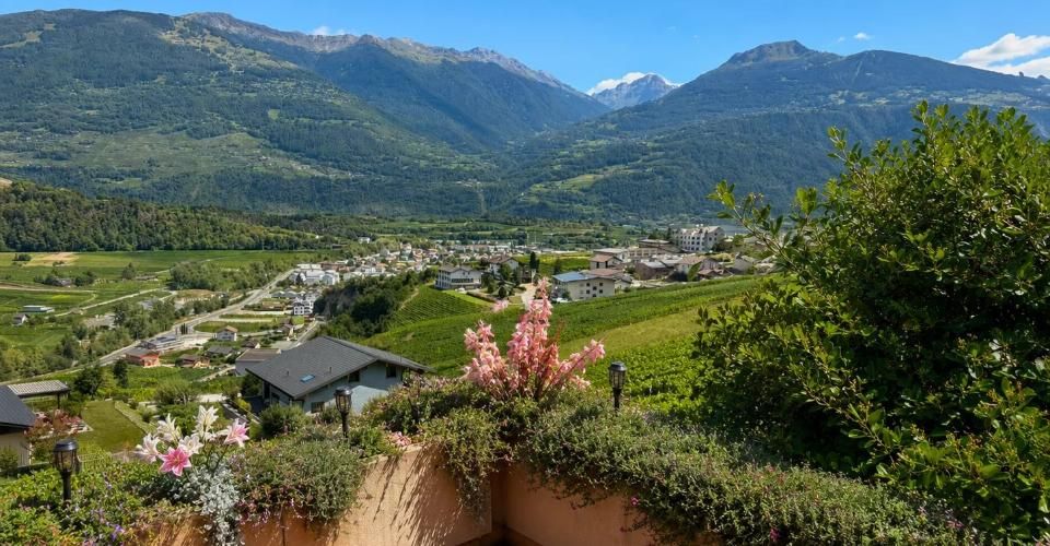 4,5 pièces en duplex sous les toits avec vue dégagée - Appartement 4.5 pièces - image - 8