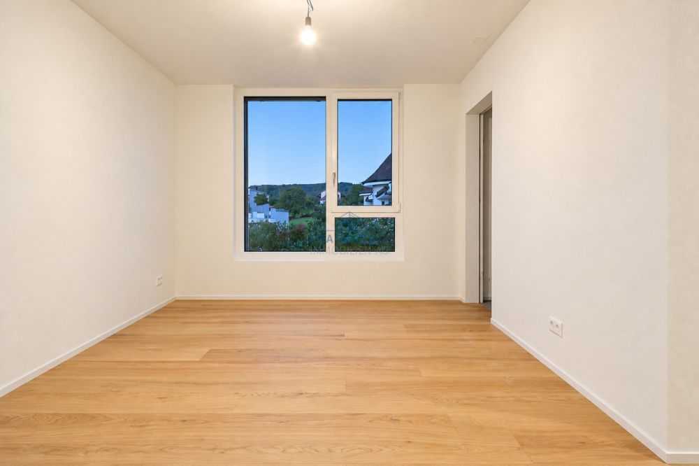 Zeitloser Neubau mit grosszügigem Raumkonzept - Zimmer