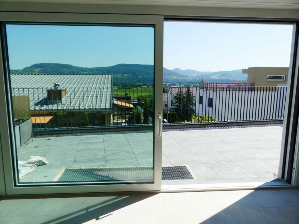 NEUBAU 5.5 Zimmer Eckeinfamilienhaus mit attraktiver Fernsicht - Bild 8