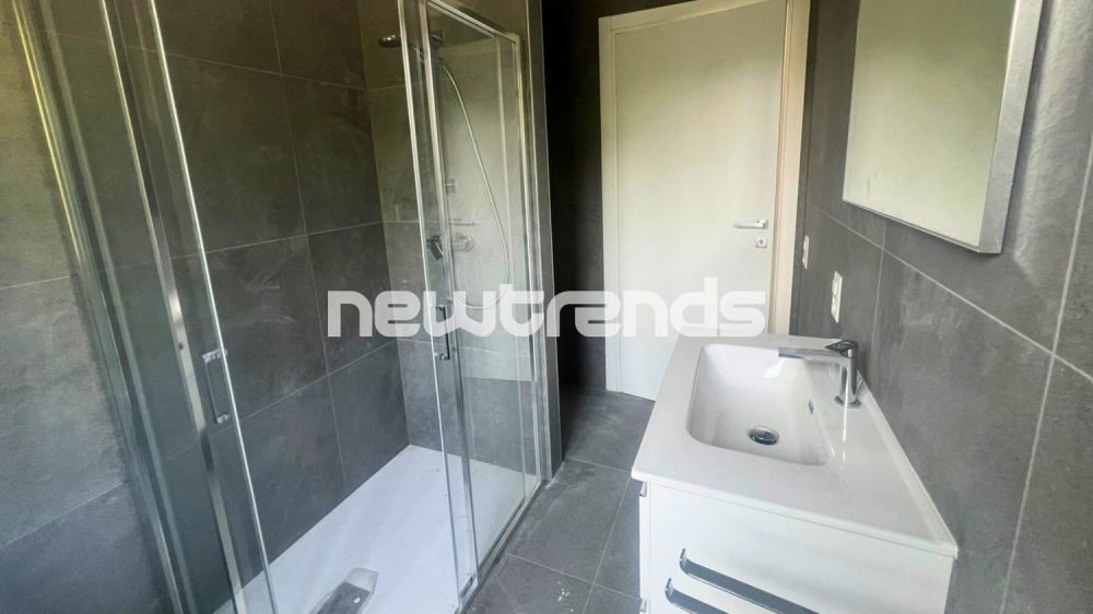 Caslano: 3,5 Zimmer mit Balkon, sofort bewohnbar. Neubau - 13