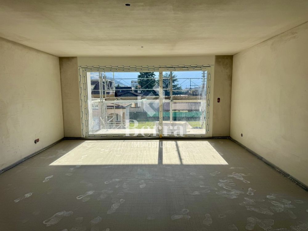 Vaste appartement dans nouveau lotissement, équipement supérieur -  Bild 3