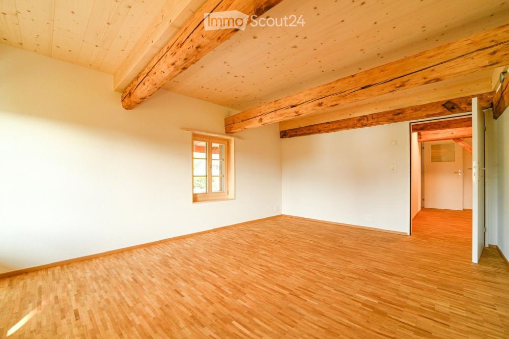 4.5-Zimmer-Wohnung mit Reduit und Laube in Zauggenried -  Bild 6