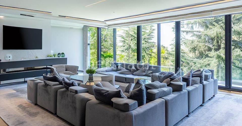 VANDOEUVRES - Magnifique appartement dans une résidence de standing - Appartement 8 pièces - image - 1