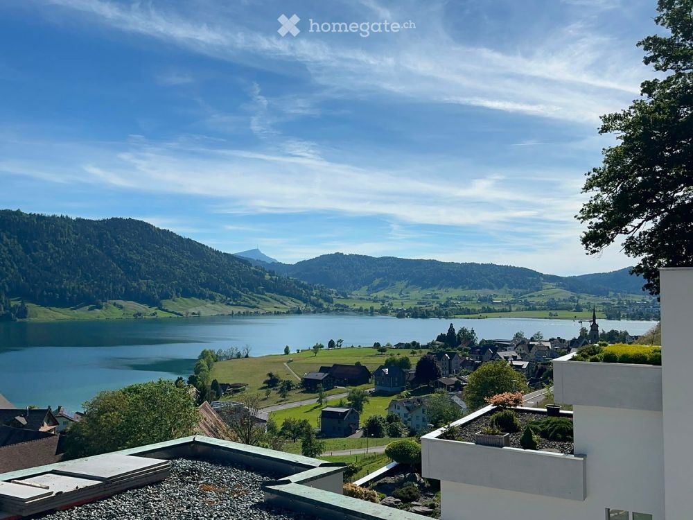 Luxuriöse 3.5 Zimmer-Attika-Neubauwohnung mit Panorama See- und Alpensicht -  Bild 3